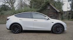 TESLA MODEL Y HATCHBACK Performance AWD 5dr Auto